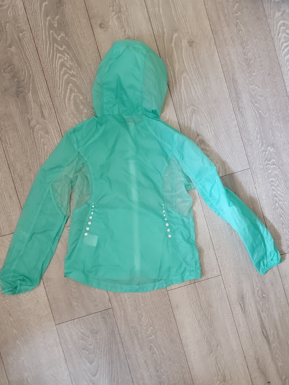 3-Unusul Lightweight Jacket - Picture 3 of 5
